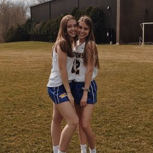 Meet your Posher, Lucy